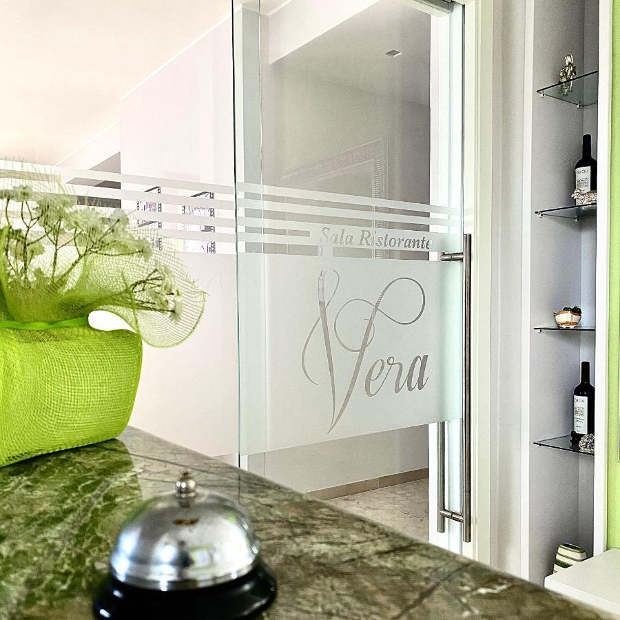 Vera Hotel 波尔图圣乔治 外观 照片