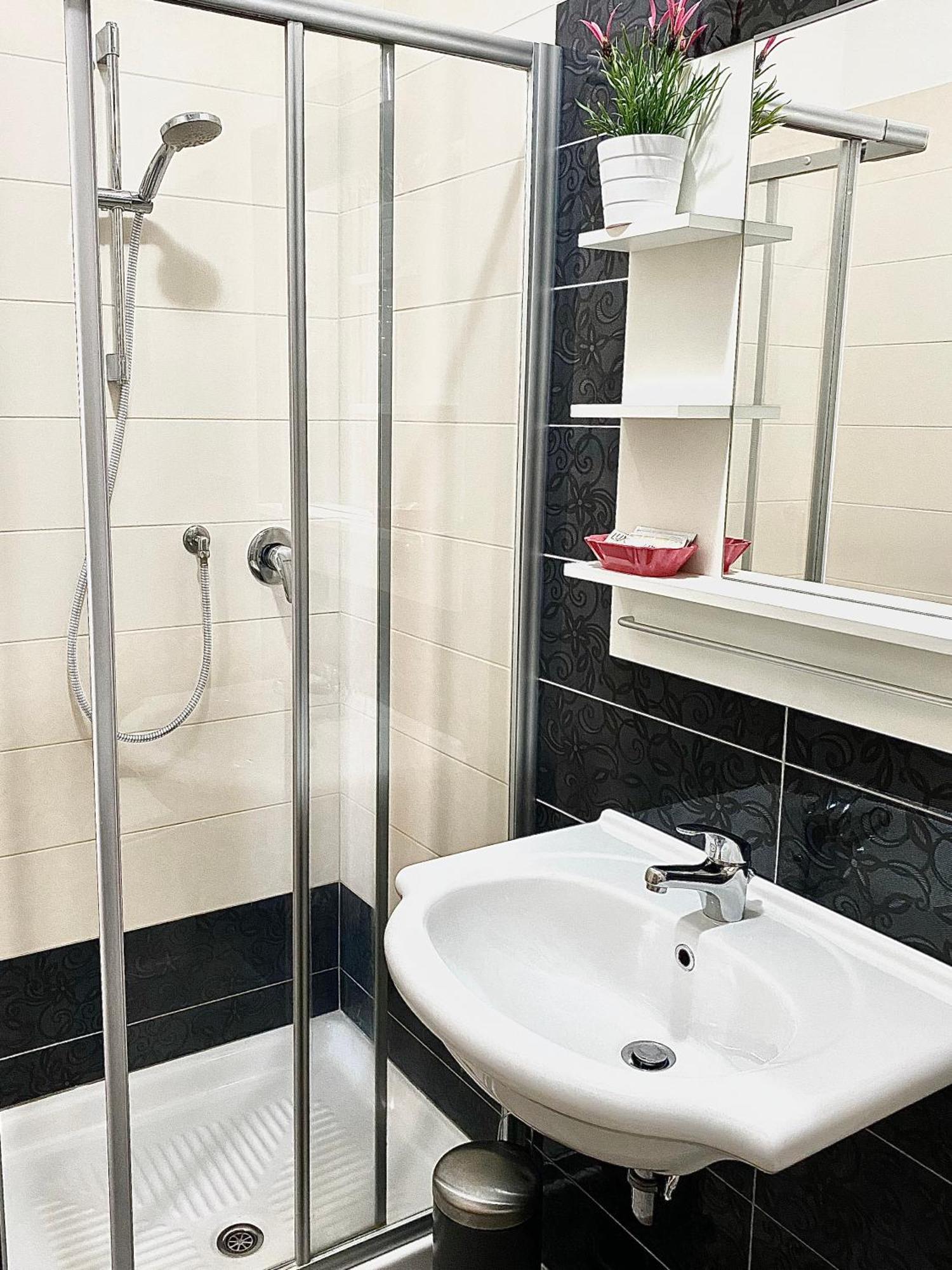 Vera Hotel 波尔图圣乔治 客房 照片